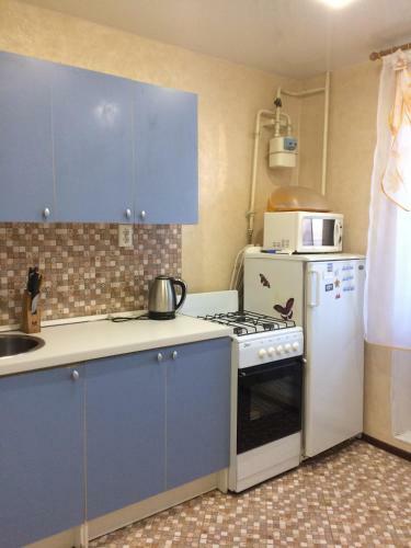Apartment On Meridiannaya 7