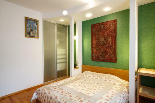 Apartment On Vakhitova