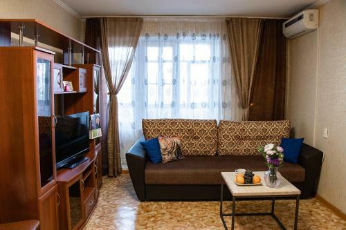 Apartment On Chuykova 35a