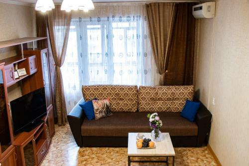 Apartment On Chuykova 35a