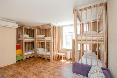 Hostel Svoi Ludi