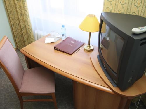 Hotel Cronwell Inn Ugra