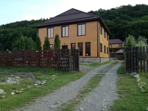 Hostal Legenda Gor