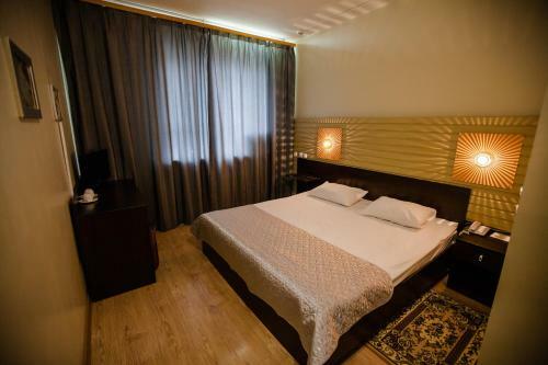 Guru Hotel