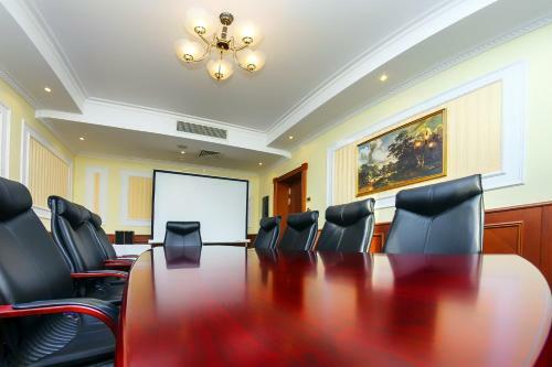 Parus Hotel