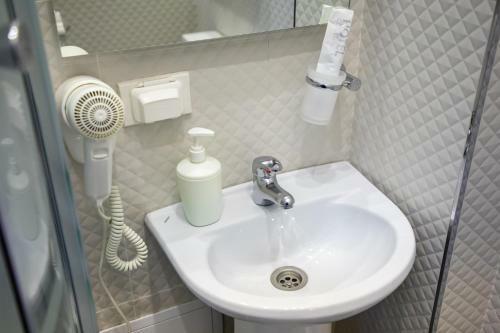 Bliss Hotel & Spa