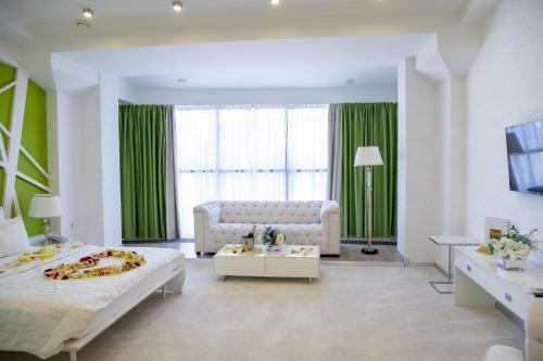 Bliss Hotel & Spa