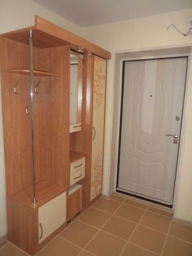 Apartment On Khlynovskaya 15