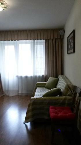 Apartment On Shirokaya Street