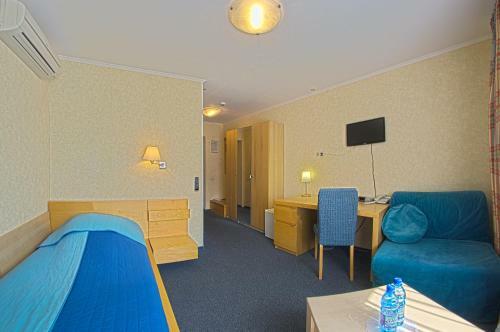 Hotel Dzemgi