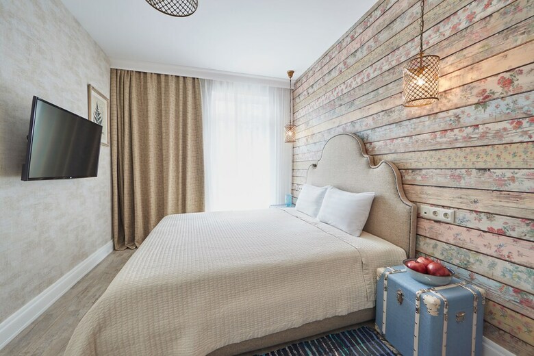 Hills Polyana Hotel