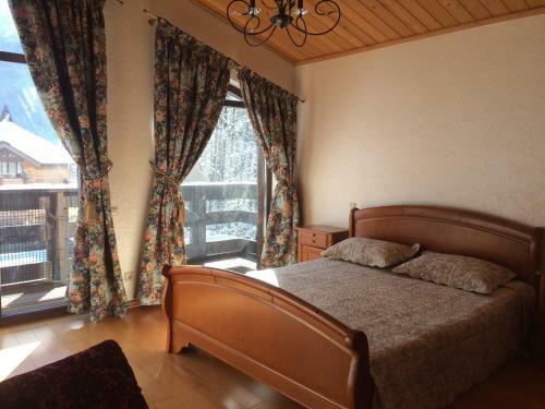 Chalet Mobius