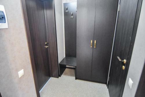 Apartments On Ges-19
