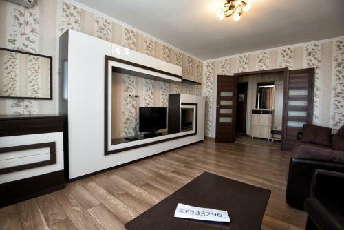 Zvezdny Apartments