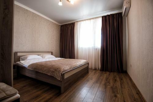 Zvezdny Apartments