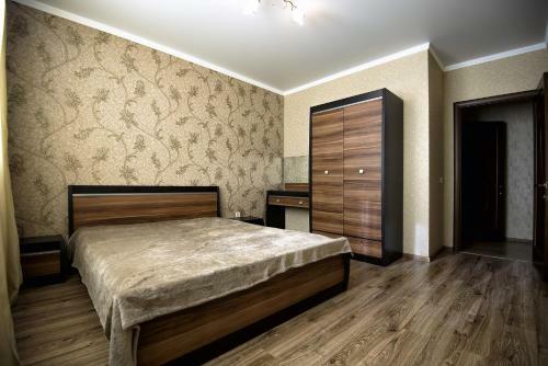 Zvezdny Apartments