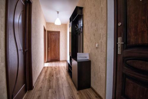 Zvezdny Apartments