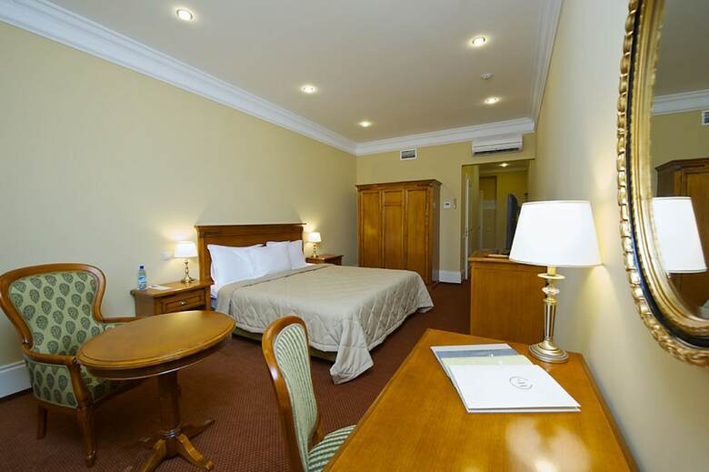 Soft Hotel