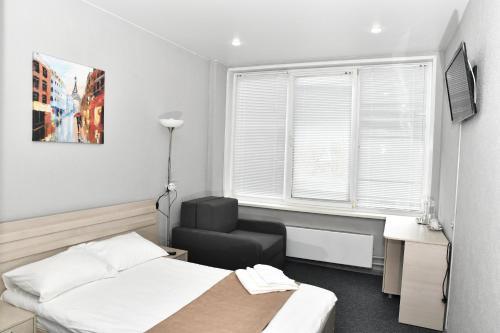 Hostal Mini-hotel On Markovskogo, 81