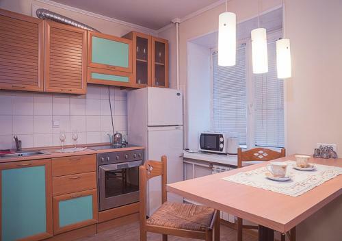 Apartment On Surikova, 17 By Krasstalker