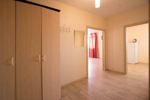 Apartment On Aviatorov, 45-4 By Krasstalker