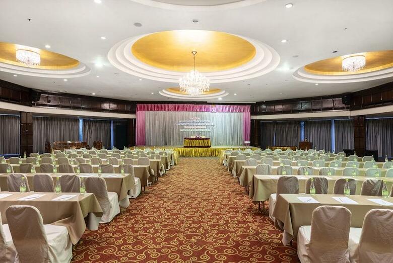 Hotel Woraburi Ayothaya Convention Resort