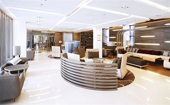 Classic Kameo Hotel & Serviced Apartments