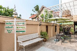 Hotel Ayothaya Riverside