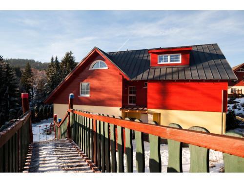 Hostal Penzion Uko