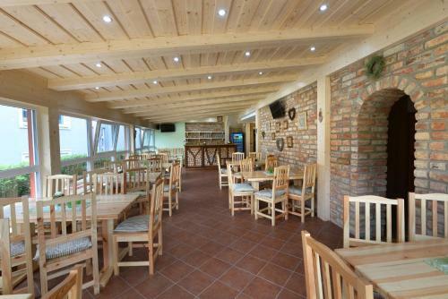 Hostal Penzion Uko