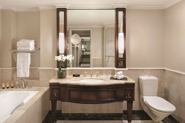 Shangri-la Hotel Sydney