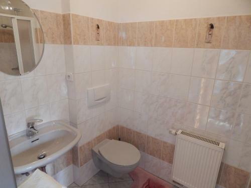 Hostal Pension Nela