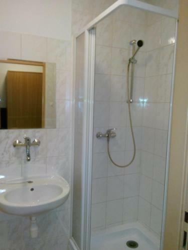 Hostal Penzion Poprda