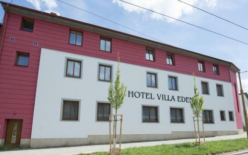 Hostal Hotel Villa Eden
