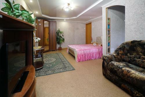 Apartment On Myagotina 99