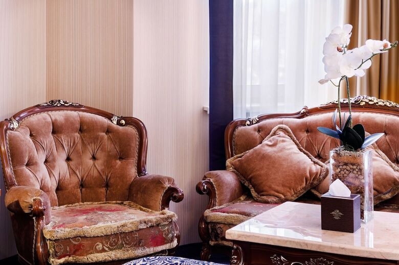 Hotel Dinastiya