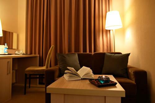 Avrora Business Hotel And Spa