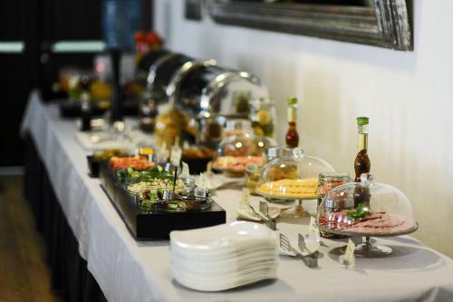 Avrora Business Hotel And Spa