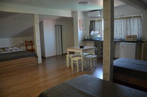 Hostal Guest House Mirniy