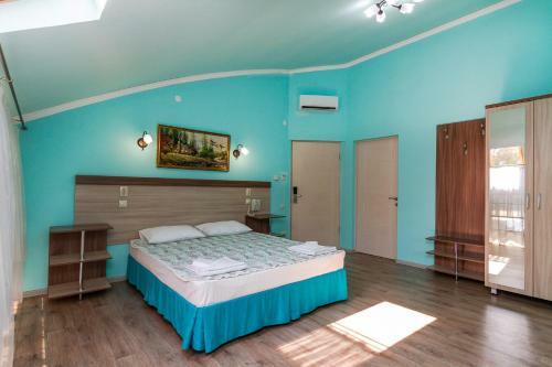 Hostal Ivan Da Mariya Guest House