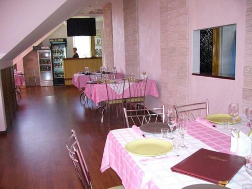 Hostal Ivan Da Mariya Guest House