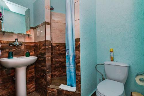 Hostal Ivan Da Mariya Guest House