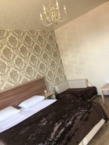 Hostal Guesthouse Edinstva 37