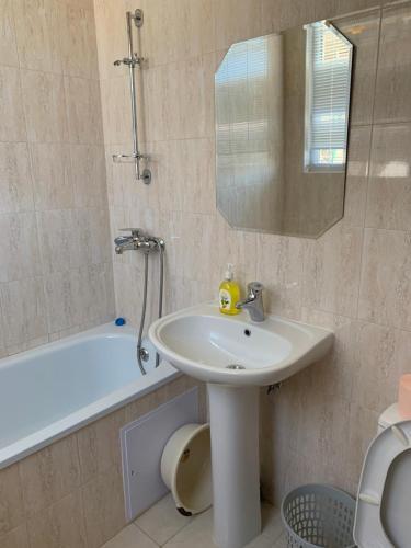Hostal Guest House Edinstvo 35