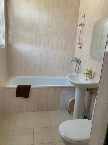Hostal Guest House Edinstvo 35