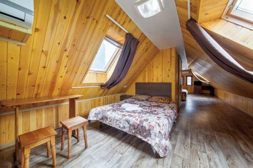 Hostal Gorka Guest House