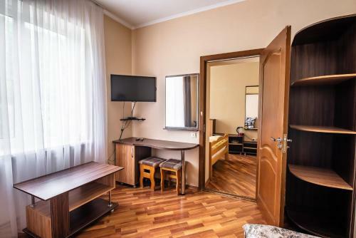 Hostal Maria Guest House