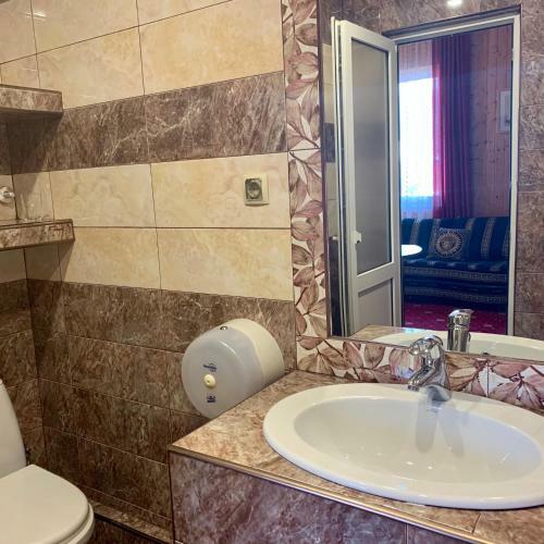 Hotel Kavkaz