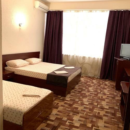 Hotel Kavkaz