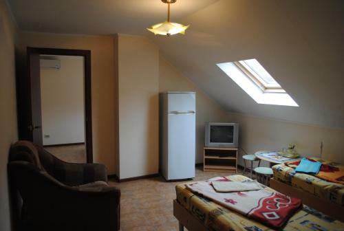 Hostal Edelveis Guest House